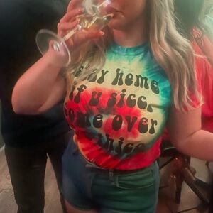 💕 tie dye graphic t